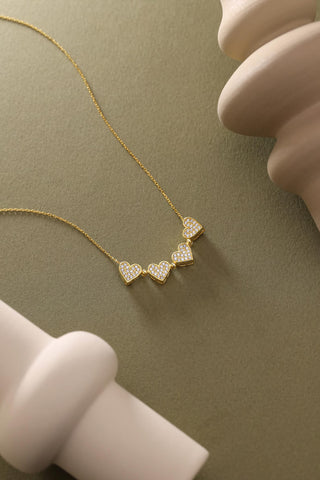 Deux cœurs, un seul lien.