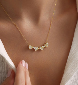 Deux cœurs, un seul lien.