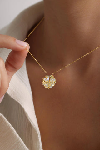 Deux cœurs, un seul lien.